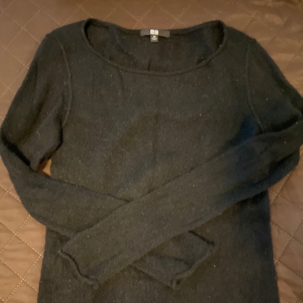 Uniqlo 100% cashmere sweater XS BLACK